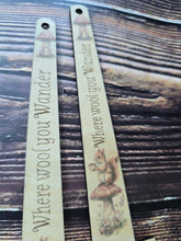 Load image into Gallery viewer, Bramble & Buttoncap Wool Wanderer