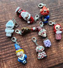 Load image into Gallery viewer, Christmas toys