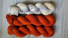 Load image into Gallery viewer, Pumpkin 3 skein kit