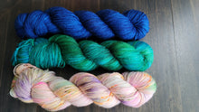 Load image into Gallery viewer, Flower Moon 3 skein kit