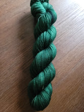 Load image into Gallery viewer, Pine and Holly