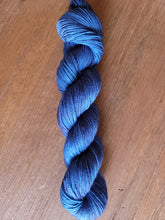 Load image into Gallery viewer, Plaid in the Snow