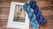 Load image into Gallery viewer, Pressed Flowers Shawl Kits