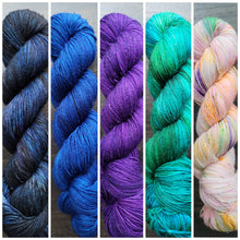 Load image into Gallery viewer, Shawlography 5 skein kits