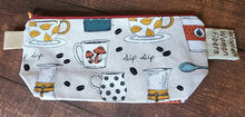 Load image into Gallery viewer, A Woolen Cafe fade