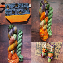 Load image into Gallery viewer, Pumpkin Eater Sock Set