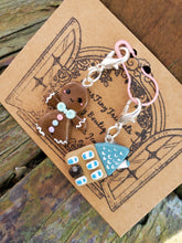 Load image into Gallery viewer, 'Gingerfriends' Village Hat Kit