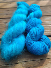 Load image into Gallery viewer, Siren