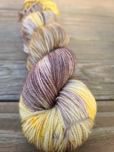 Load image into Gallery viewer, Cozy Cabin