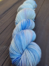 Load image into Gallery viewer, I Smell Snow