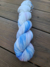 Load image into Gallery viewer, I Smell Snow