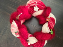 Load image into Gallery viewer, Holiday Yarn Wreath knit gift set