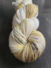 Load image into Gallery viewer, Vintage Love Letters