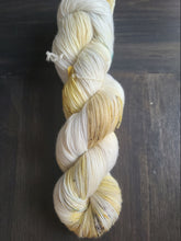 Load image into Gallery viewer, Vintage Love Letters