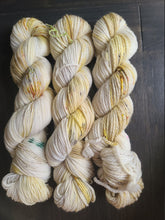 Load image into Gallery viewer, Vintage Love Letters