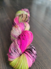 Load image into Gallery viewer, Psychedelic 3 skein kit