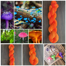 Load image into Gallery viewer, Shocking Chanterelle