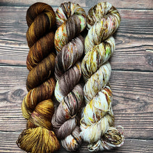 Load image into Gallery viewer, Woolen wild & free 3 skein kits