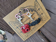 Load image into Gallery viewer, Photobooth Kisses Sock Set