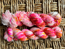 Load image into Gallery viewer, Darling Dahlia