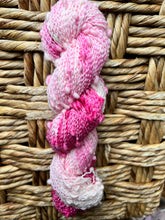 Load image into Gallery viewer, Rosella