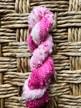 Load image into Gallery viewer, Rosella