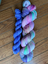 Load image into Gallery viewer, Retro Galentine’s Day Slumber Party sock set