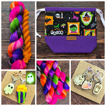 Load image into Gallery viewer, A Woolen Yarn Box
