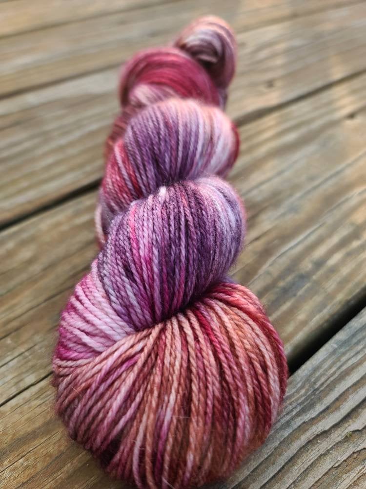 Maple Yarn Indie-Dyed Yarn|Japanese Maple – WoolenWomenFibers