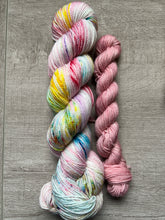 Load image into Gallery viewer, Sweet Treat sock set

